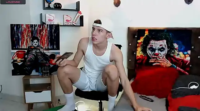 flowers18 online show from 02-27-25, 01:19