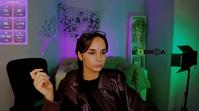 Snapshot of daisy_candy chatting on 10-01-25, 07:18 daisy candy online show from 10-01-25, 07:18