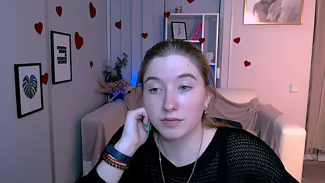 Snapshot of daisy_candy chatting on 03-03-25, 03:27 daisy candy online show from 03-03-25, 03:27