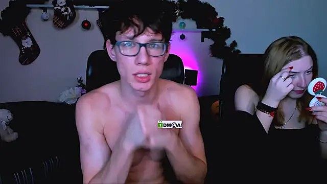 Snapshot of daisy_candy chatting on 01-11-25, 02:41 daisy candy online show from 01-11-25, 02:41