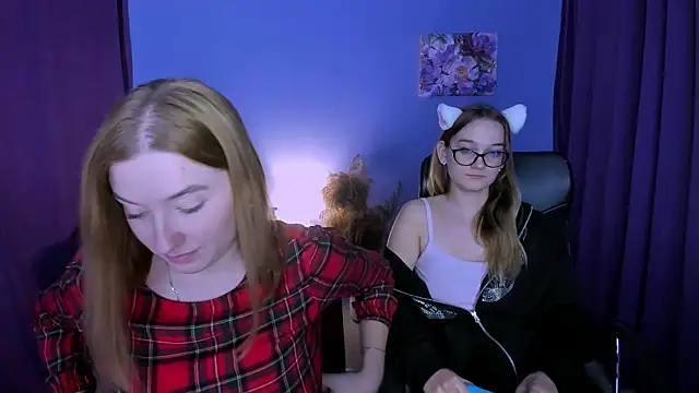 Snapshot of daisy_candy chatting on 01-30-25, 04:58 daisy candy online show from 01-30-25, 04:58