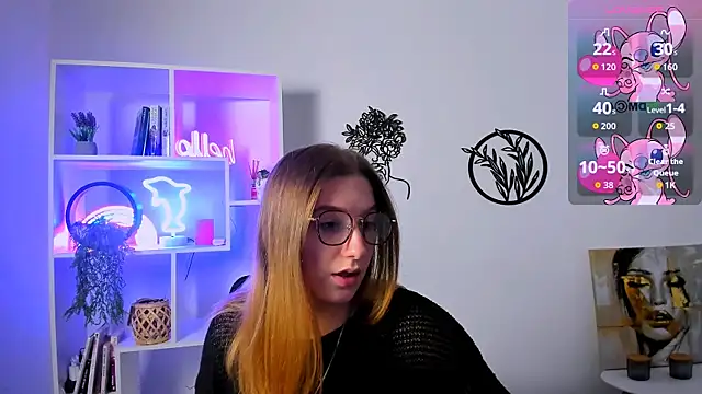 Snapshot of daisy_candy chatting on 02-08-26, 02:20 daisy candy online show from 02-08-26, 02:20