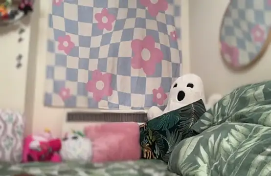 Snapshot of pinkie_piexx chatting on 10-08-25, 11:01 pinkie piexx online show from 10-08-25, 11:01