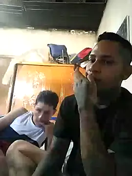 Snapshot of geroAguilar chatting on 01-02-25, 07:07 geroAguilar online show from 01-02-25, 07:07