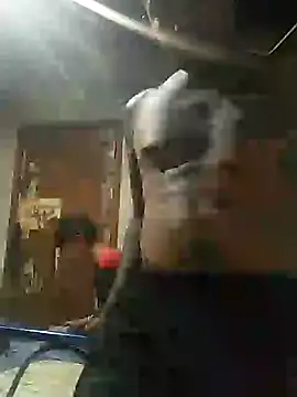 Snapshot of geroAguilar chatting on 01-10-25, 02:14 geroAguilar online show from 01-10-25, 02:14