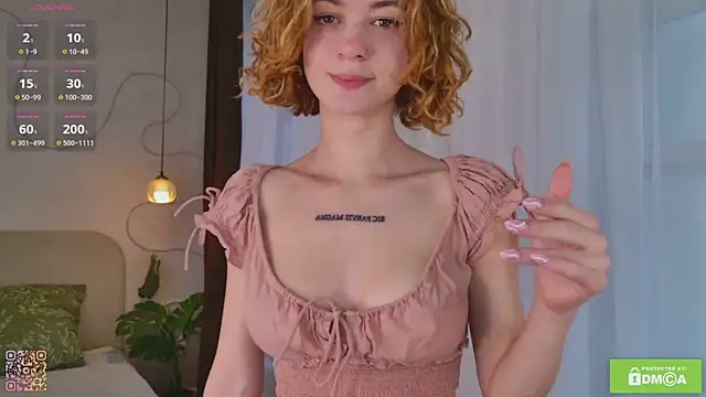 Snapshot of Curly_Moon chatting on 10-10-25, 07:09 Curly Moon online show from 10-10-25, 07:09
