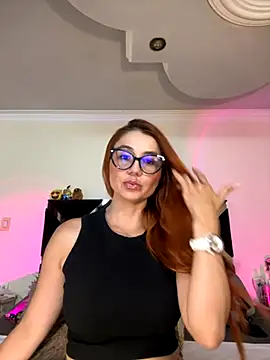 Snapshot of antonhella1 chatting on 10-11-25, 11:06 antonhella1 online show from 10-11-25, 11:06