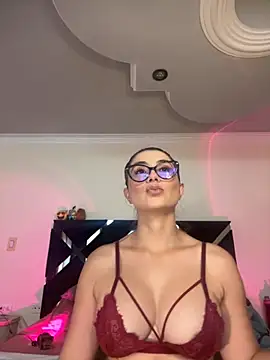 antonhella1 online show from 11-07-25, 07:40