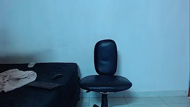 mikecoper 23 online show from 04-16-26, 01:34