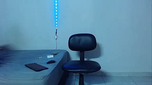 mikecoper 23 online show from 11-12-25, 02:37