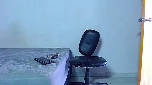 mikecoper 23 online show from 03-04-26, 01:52