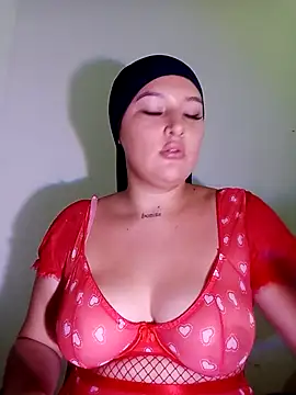 Snapshot of Celeste_camila18 chatting on 09-20-25, 01:21 Celeste camila18 online show from 09-20-25, 01:21
