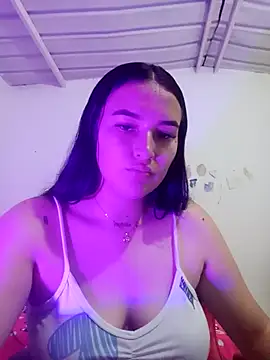 Celeste camila18 online show from 04-24-26, 07:21
