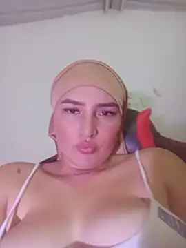 Celeste camila18 online show from 07-17-26, 06:10