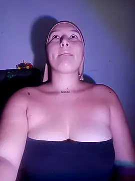 Celeste camila18 online show from 11-08-25, 10:24