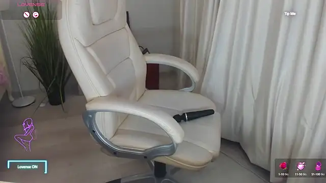Miss Elia online show from 02-08-25, 10:29