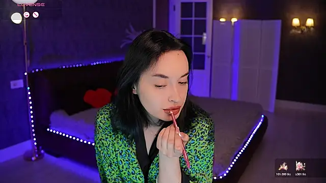 Miss Elia online show from 02-05-26, 12:06