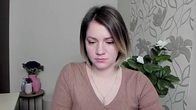 Snapshot of MariaSttone chatting on 02-27-25, 05:05 MariaSttone online show from 02-27-25, 05:05