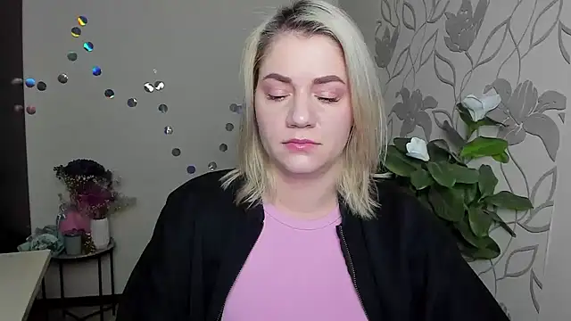 MariaSttone online show from 01-19-26, 04:11