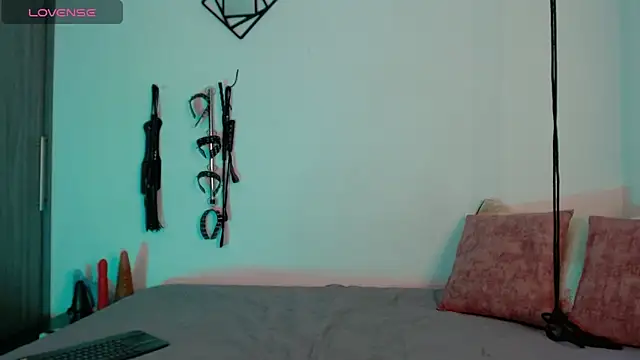 Alisson Beckett online show from 03-20-25, 02:21