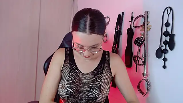 Alisson Beckett online show from 09-11-25, 07:03