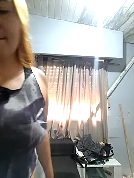 Naturalmenteyoo online show from 04-01-26, 01:52