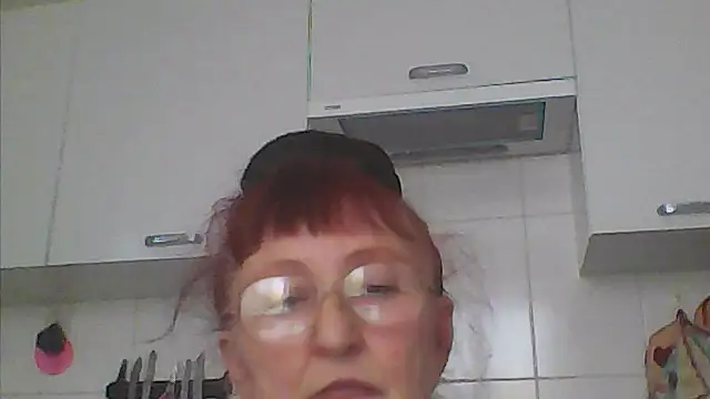 TanyaSweet634 online show from 11-03-25, 09:24