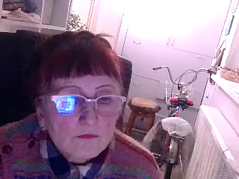 Snapshot of TanyaSweet634 chatting on 02-16-25, 04:10 TanyaSweet634 online show from 02-16-25, 04:10