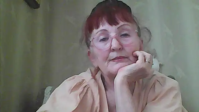 Snapshot of TanyaSweet634 chatting on 06-11-26, 05:15 TanyaSweet634 online show from 06-11-26, 05:15