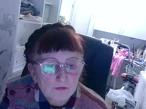 Snapshot of TanyaSweet634 chatting on 02-17-25, 04:17 TanyaSweet634 online show from 02-17-25, 04:17