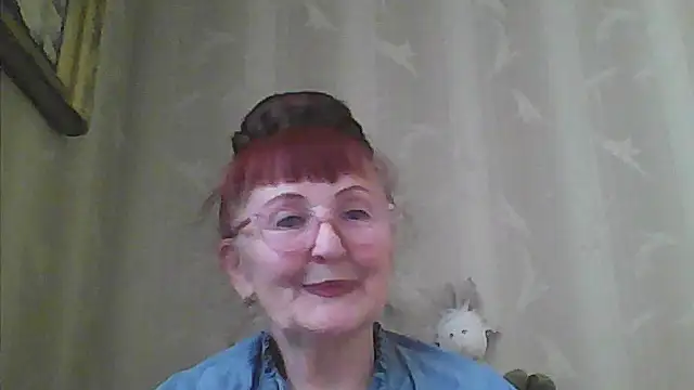 Snapshot of TanyaSweet634 chatting on 06-12-26, 05:27 TanyaSweet634 online show from 06-12-26, 05:27