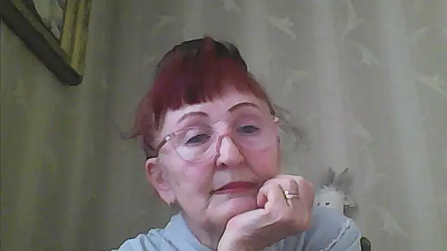 Snapshot of TanyaSweet634 chatting on 06-05-26, 05:23 TanyaSweet634 online show from 06-05-26, 05:23