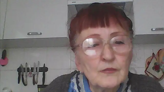 Snapshot of TanyaSweet634 chatting on 10-15-25, 05:28 TanyaSweet634 online show from 10-15-25, 05:28