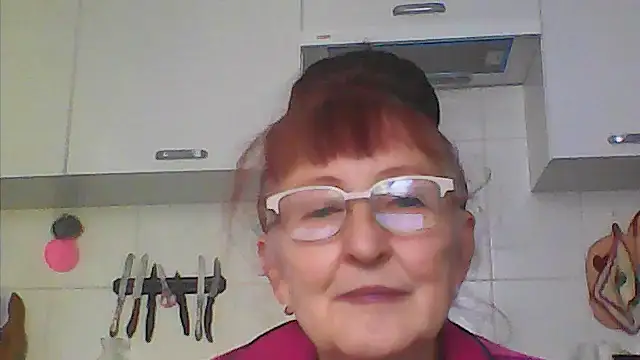 Snapshot of TanyaSweet634 chatting on 09-19-25, 06:28 TanyaSweet634 online show from 09-19-25, 06:28