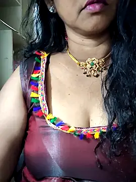 Snapshot of Bangarupapa chatting on 03-17-26, 08:28 Bangarupapa online show from 03-17-26, 08:28