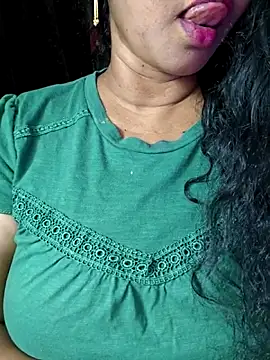 Snapshot of Bangarupapa chatting on 05-26-26, 05:44 Bangarupapa online show from 05-26-26, 05:44