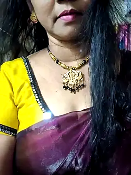 Snapshot of Bangarupapa chatting on 03-11-26, 04:23 Bangarupapa online show from 03-11-26, 04:23