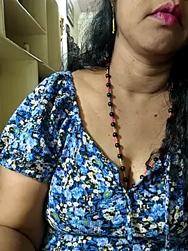 Snapshot of Bangarupapa chatting on 03-21-26, 08:52 Bangarupapa online show from 03-21-26, 08:52