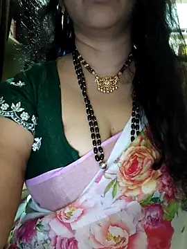 Snapshot of Bangarupapa chatting on 05-28-26, 03:14 Bangarupapa online show from 05-28-26, 03:14