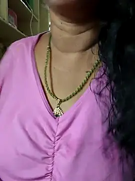 Snapshot of Bangarupapa chatting on 05-18-26, 04:29 Bangarupapa online show from 05-18-26, 04:29