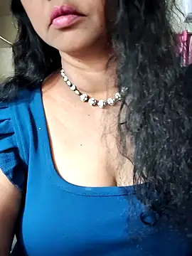 Snapshot of Bangarupapa chatting on 03-04-26, 06:21 Bangarupapa online show from 03-04-26, 06:21