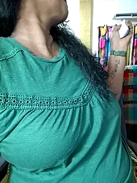 Snapshot of Bangarupapa chatting on 05-09-26, 03:59 Bangarupapa online show from 05-09-26, 03:59