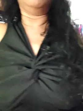 Snapshot of Bangarupapa chatting on 06-08-26, 01:28 Bangarupapa online show from 06-08-26, 01:28