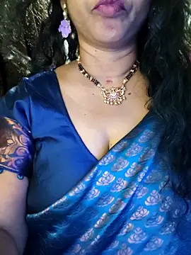 Snapshot of Bangarupapa chatting on 06-20-26, 04:39 Bangarupapa online show from 06-20-26, 04:39