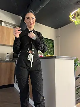 Snapshot of FeetVibe chatting on 02-17-26, 06:33 FeetVibe online show from 02-17-26, 06:33