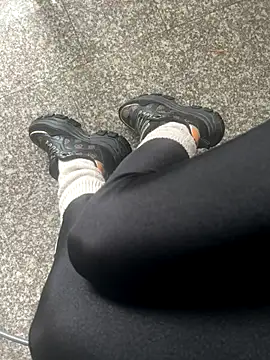 FeetVibe online show from 10-07-25, 06:47