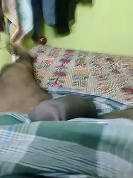 Snapshot of Tamilandteluguboy14 chatting on 12-22-24, 09:00 Tamilandteluguboy14 online show from 12-22-24, 09:00