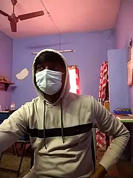 Snapshot of Tamilandteluguboy14 chatting on 02-28-25, 06:10 Tamilandteluguboy14 online show from 02-28-25, 06:10