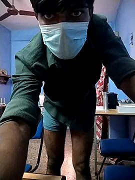 Snapshot of Tamilandteluguboy14 chatting on 11-04-25, 09:24 Tamilandteluguboy14 online show from 11-04-25, 09:24