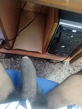 Snapshot of Tamilandteluguboy14 chatting on 03-28-26, 09:10 Tamilandteluguboy14 online show from 03-28-26, 09:10